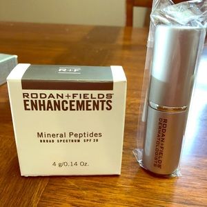 Rodan + Fields mineral powder-bronze & brush.